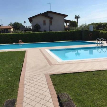 Appartamento Con Piscina A Lazise Exterior photo