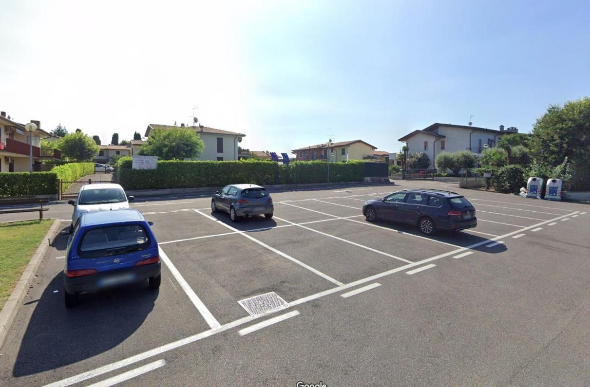 Appartamento Con Piscina A Lazise Exterior photo